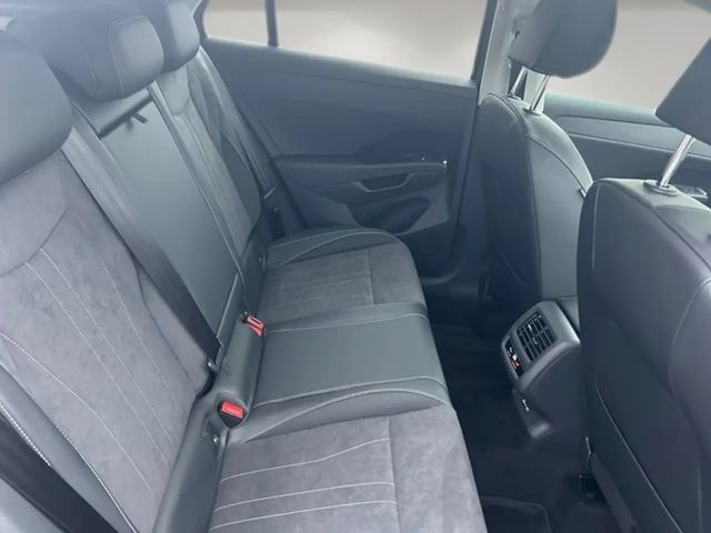 Volkswagen T-Roc 1.5 eTSI DSG IQ.Drive Style