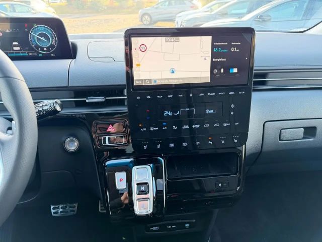 Hyundai Staria Prestige Hybrid 2WD Vollausstattung