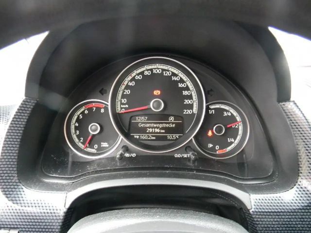 Volkswagen up! Move Move up!