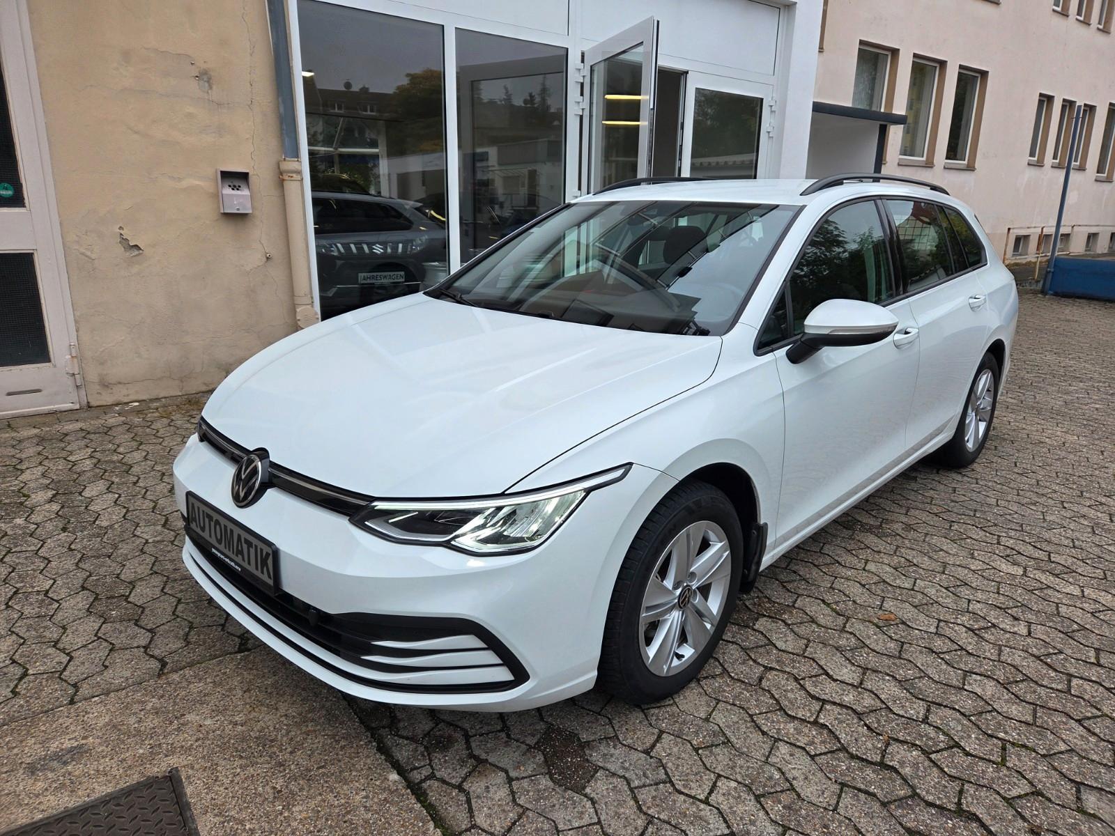 Volkswagen Golf 1.5 eTSI DSG Golf VIII Variant