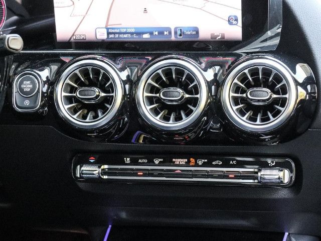 Mercedes-Benz GLA 250 4MATIC