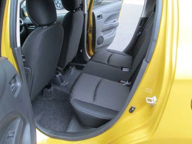 Mitsubishi Space Star Star