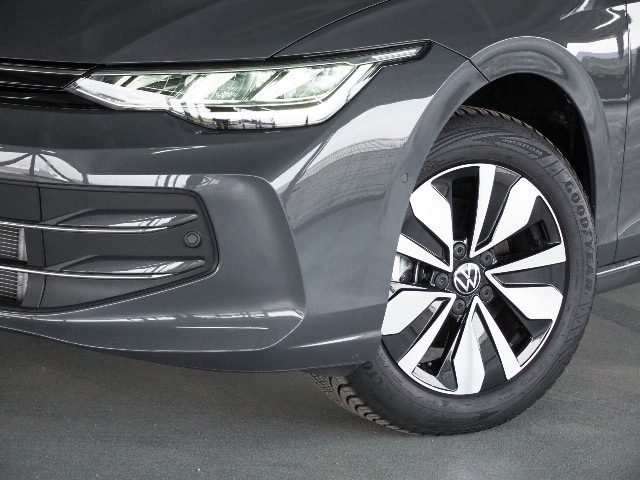 Volkswagen Golf 1.5 eTSI DSG Variant