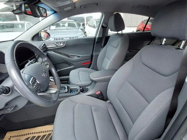 Hyundai Ioniq Plug-in