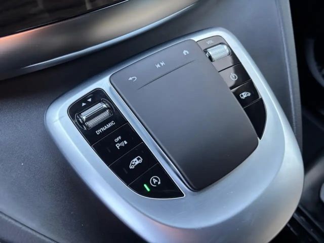 Mercedes-Benz V 300 AMG Line AVANTGARDE V 300 d