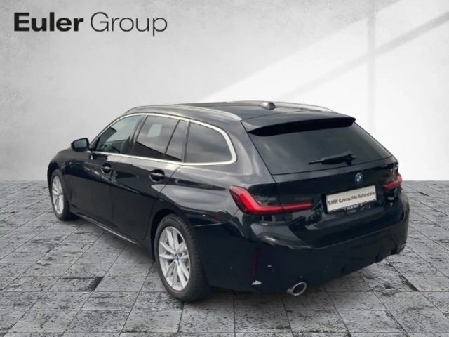 BMW 330 330e M-Sport