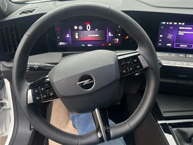 Opel Astra GS-Line Grand Sport