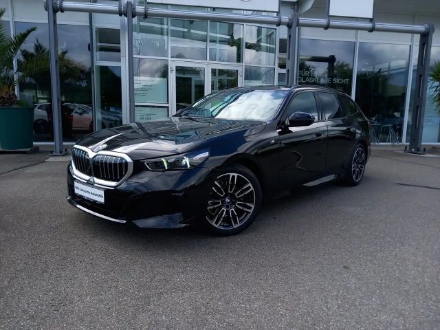 BMW 520 520d M-Sport Touring xDrive