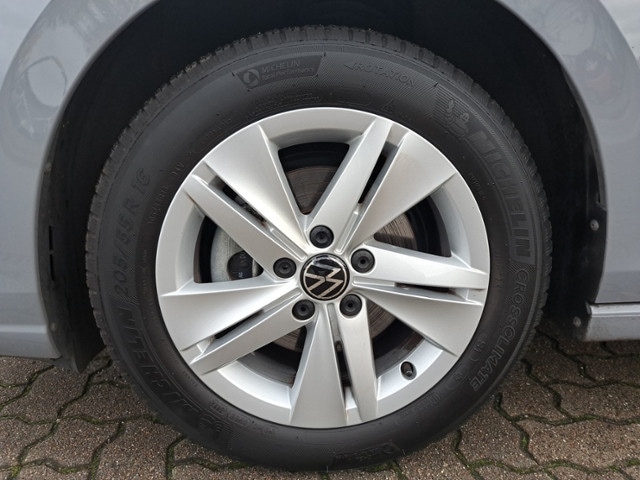 Volkswagen Golf 1.5 eTSI DSG Golf VIII Life