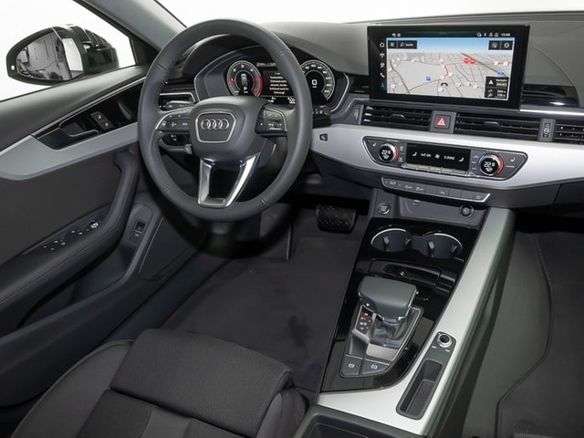 Audi A4 40 TDI Avant S-Line S-Tronic