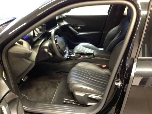 Peugeot E-2008 GT-Line