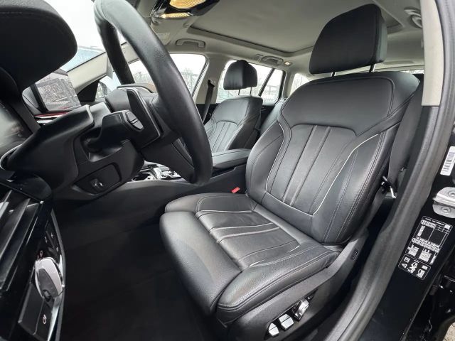 BMW 530 530i Luxury Line Touring xDrive