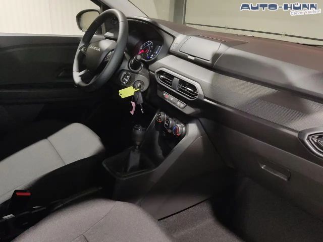 Dacia Sandero Essential TCe 90