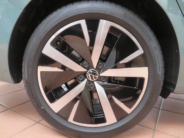 Volkswagen Passat 1.5 eTSI DSG