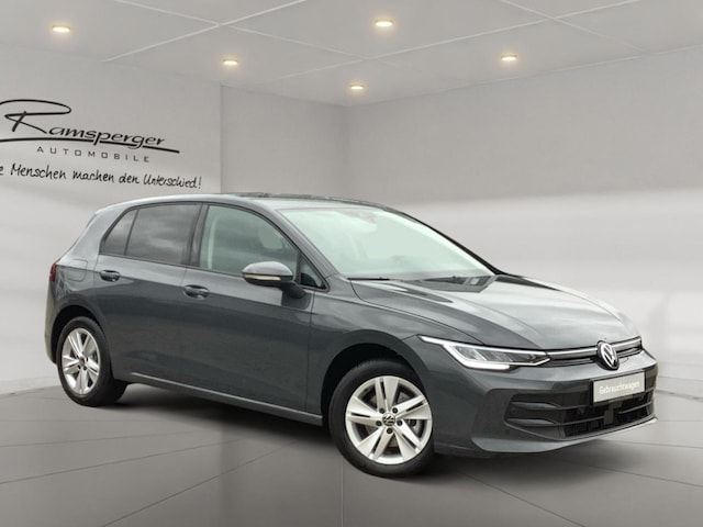 Volkswagen Golf 1.5 eTSI DSG Golf VIII Life