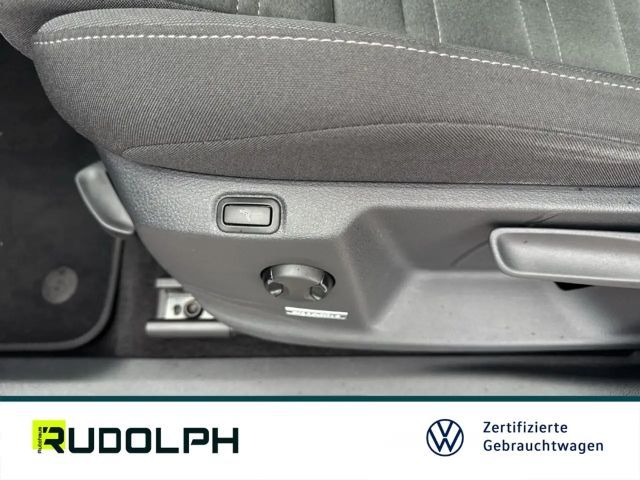 Volkswagen Touran 1.5 TSI DSG Highline