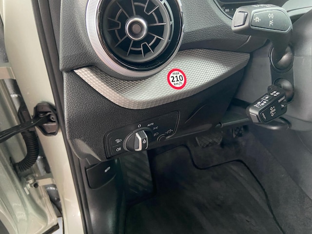 Audi Q2 35 TDI S-Tronic