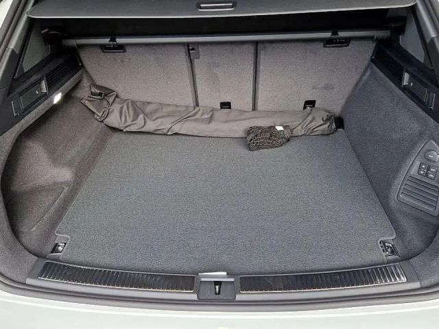 Volkswagen Touareg 4Motion R-Line