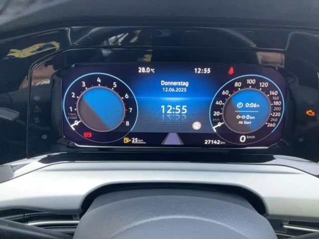 Volkswagen Golf 1.5 TSI Golf VIII