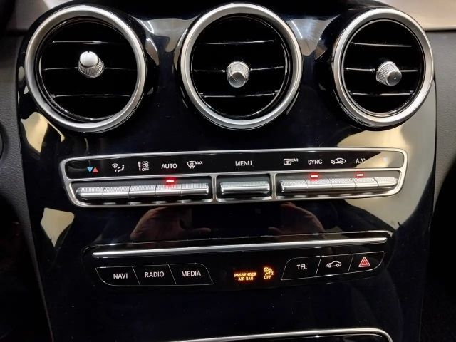 Mercedes-Benz C 180 AVANTGARDE Estate