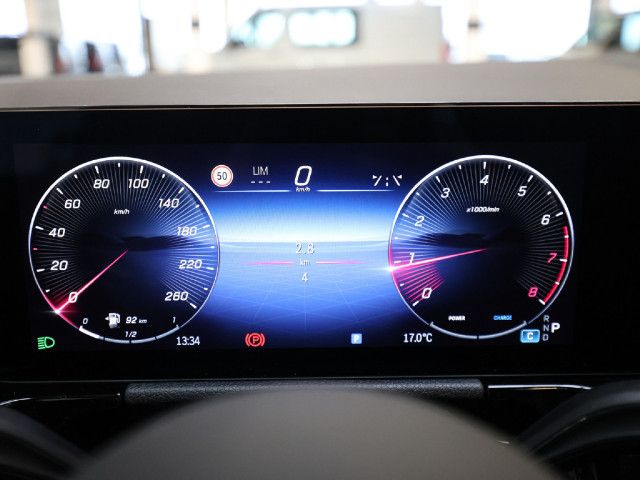 Mercedes-Benz GLA 180 AMG Line