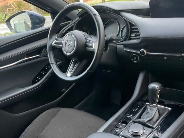 Mazda 3 S SkyActiv