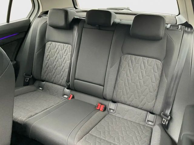 Volkswagen Golf 1.5 TSI Golf VIII Life