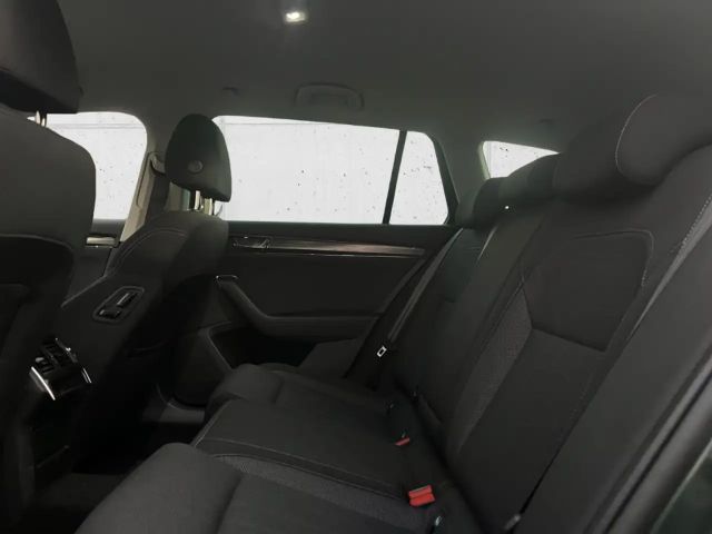 Skoda Superb 1.5 TSI Combi Style Style