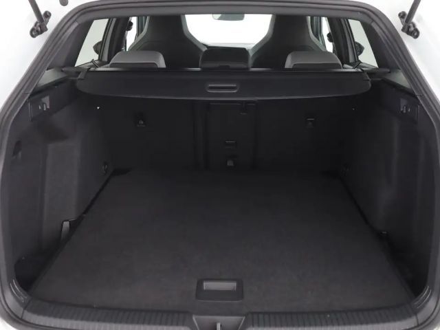 Volkswagen Golf DSG R-Line Variant