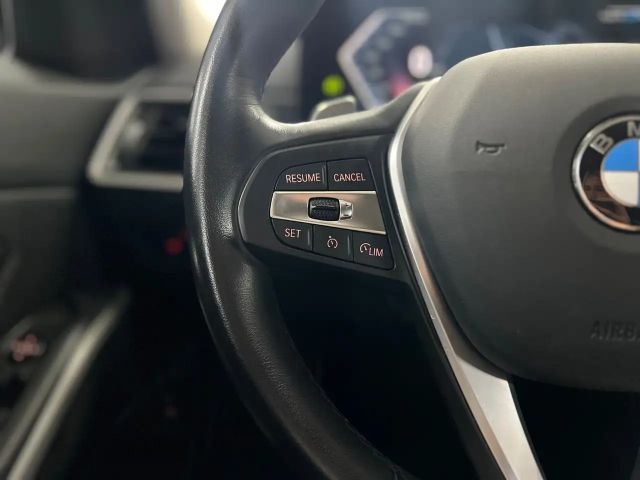 BMW 320 320d Touring xDrive