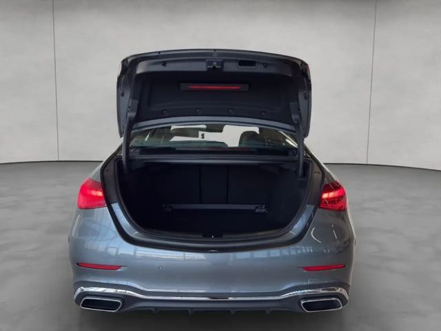 Mercedes-Benz C 220 Sedan