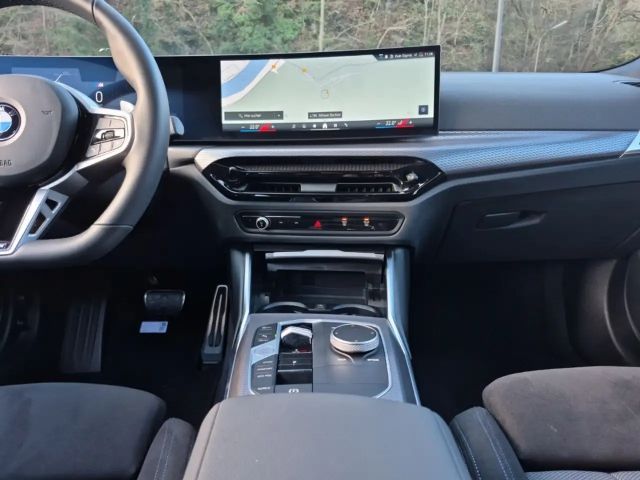 BMW 330 330i M-Sport Touring xDrive