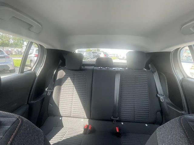 Peugeot 208 PureTech Style