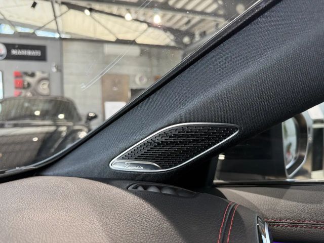 Mercedes-Benz CLA 45 AMG AMG Line