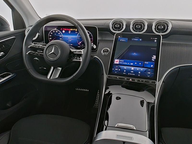 Mercedes-Benz GLC 300 4MATIC AMG Line GLC 300 d