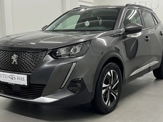 Peugeot 2008 PureTe.130S&SAllure*Winterräder*Rückfahrkamera ...