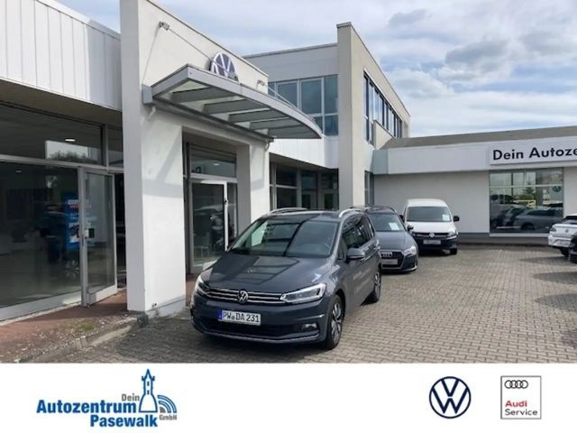 Volkswagen Touran 1.5 TSI DSG Move