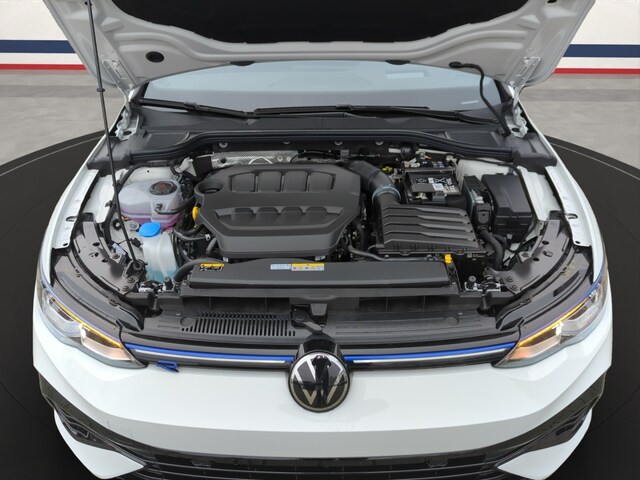 Volkswagen Golf 2.0 TSI DSG