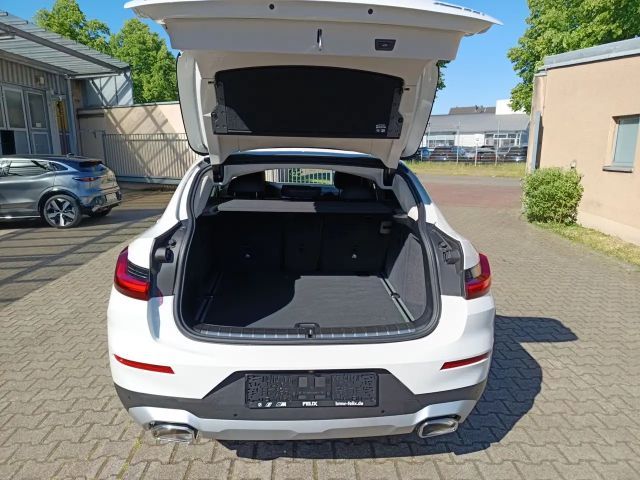 BMW X4 xDrive20i