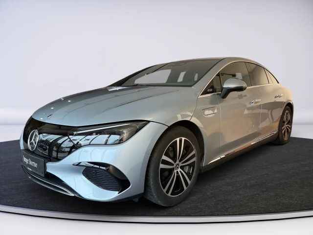 Mercedes-Benz EQE 300 Sedan