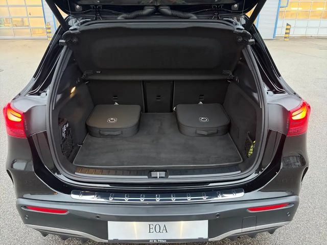 Mercedes-Benz EQA 350 4MATIC AMG Line