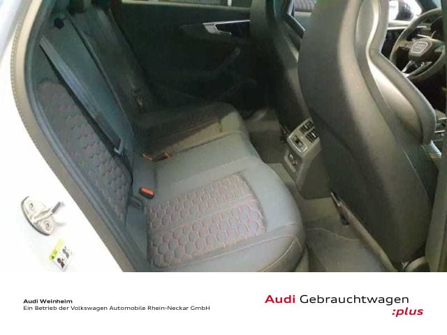 Audi RS4 Avant Quattro