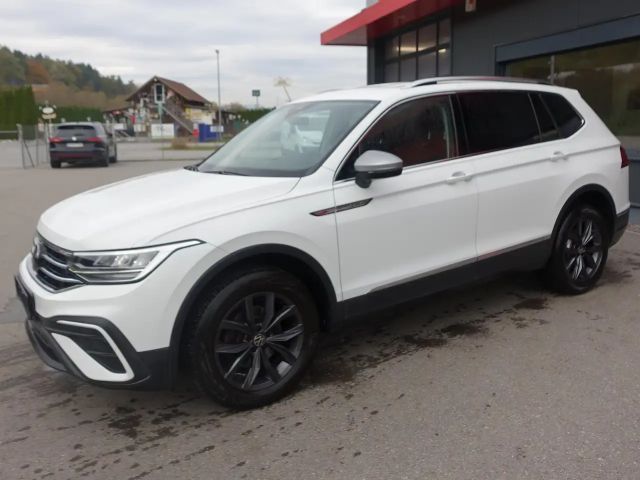 Volkswagen Tiguan Allspace DSG Life