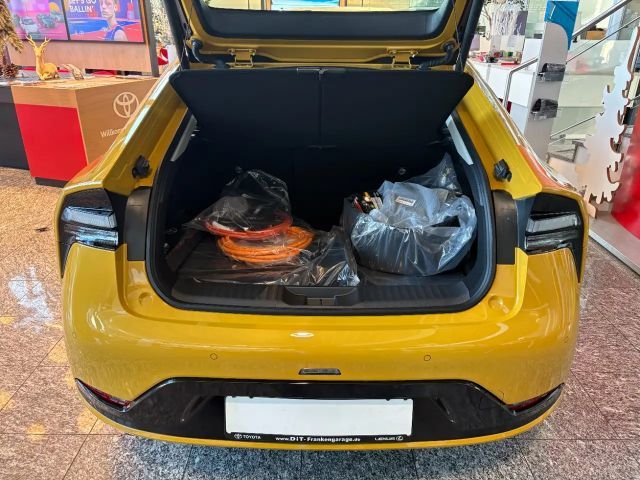 Toyota Prius Executive Plug-in