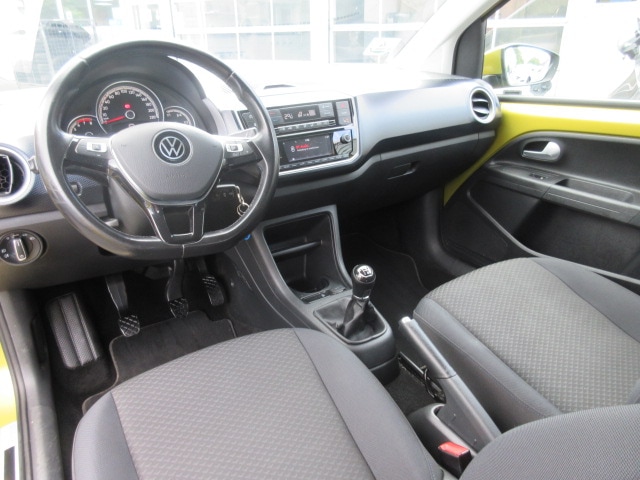 Volkswagen up! 1.0 NAVIV. KAMERA ALU PRIVACY APS SITZHEIZUNG CLIMATRONIC eFH ZV