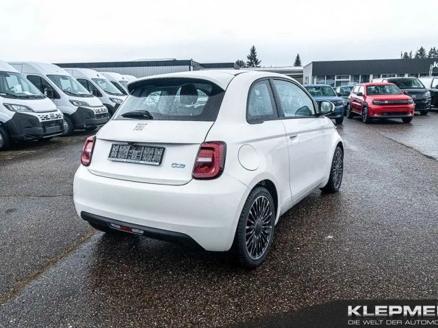 Fiat 500e 42 kWh Icon