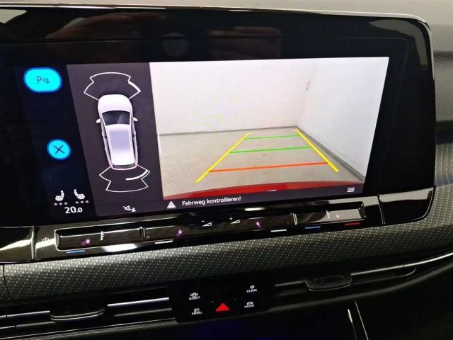 Volkswagen Golf 2.0 TSI DSG R-Line