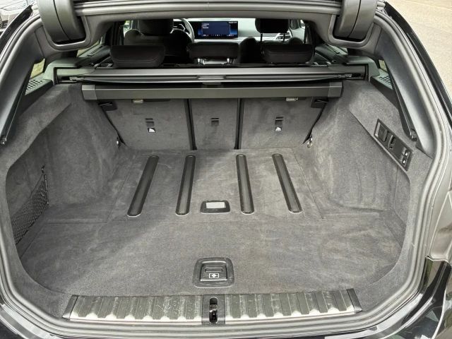 BMW 330 330d M-Sport xDrive