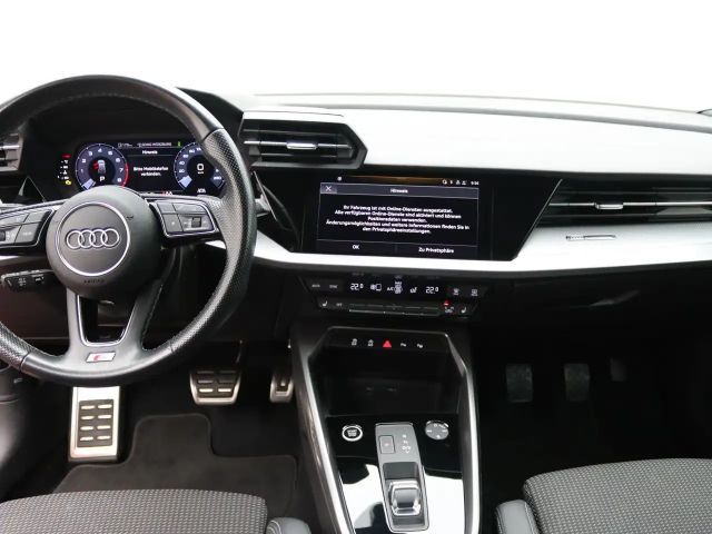 Audi A3 35 TFSI S-Line S-Tronic Sedan