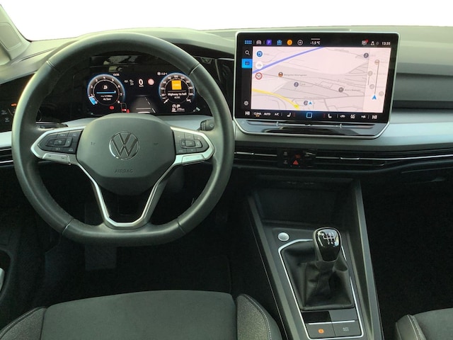 Volkswagen Golf 1.5 TSI Life Variant